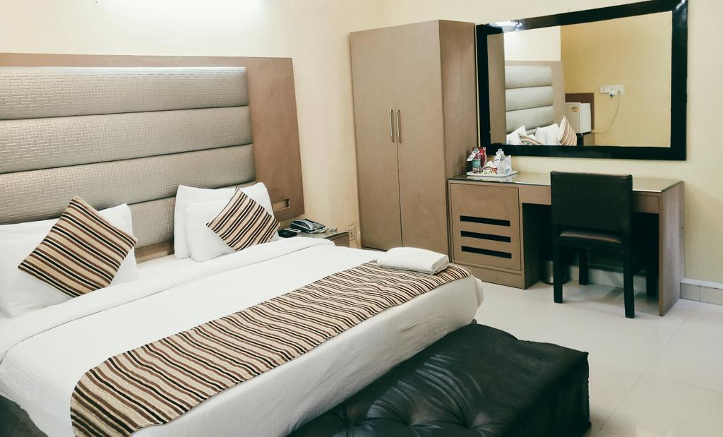 Hotel Pk Residency Noida Dış mekan fotoğraf